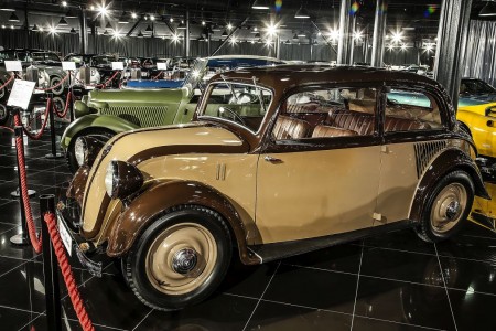 Tiriac-collection-Mercedes-130-sedan-1934.-2