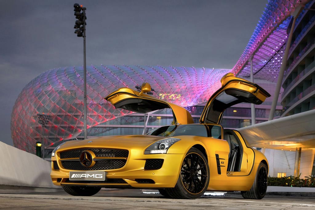Mercedes-SLS-AMG-Desert-Gold-1