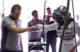 Nico Rosberg câștigă Marele Premiu al Braziliei