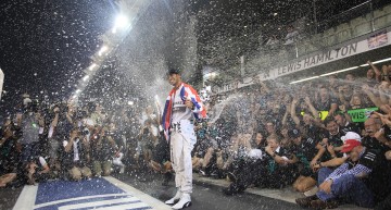 Lewis Hamilton a fost desemnat Personalitatea Anului 2014