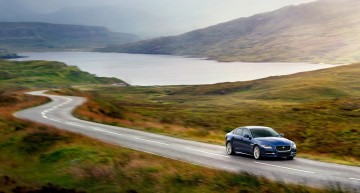 Noul rival pentru Clasa E a fost confirmat – Jaguar XF 2016