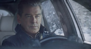 Bond. James Bond la Super Bowl