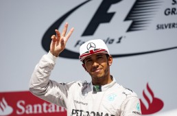 Lewis Hamilton ia în considerare o viitoare carieră muzicală