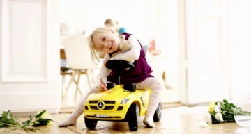 Mercedes-Benz AccidentRepair – Pentru că nu poți acoperi zgârieturile cu stickere colorate
