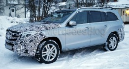 Cele mai noi poze spion cu Mercedes GLS facelift