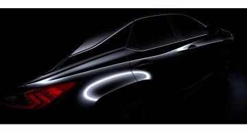 Mercedes GLE va avea parte de un nou rival. Lexus RX 2016, promovat înainte de New York