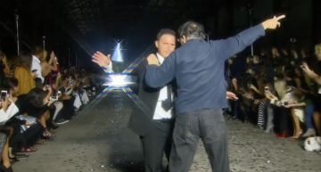 Spărgătorul de show-uri de modă – Un pensionar ajunge pe scenă la Săptămâna Modei Mercedes-Benz