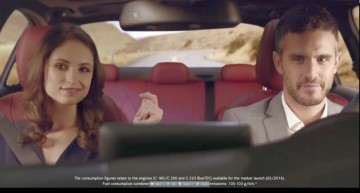 Pocnește din degete pentru un Mercedes-Benz C-Class