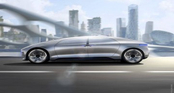 F015 Luxury in Motion. Un test drive fără șofer