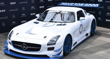 Mercedes-AMG SLS GT3 cu numărul 100 donat organizației Laureus