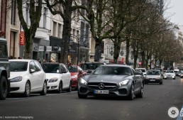 Mercedes-AMG GT S surprins în trafic la Düsseldorf. Să fie gălăgie!