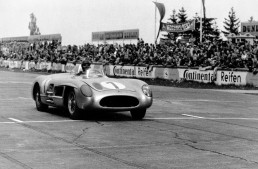 În urmă cu 60 de ani: Cel mai bun sezon din motorsport pentru Săgețile Argintii