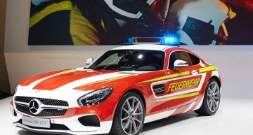 Mercedes-AMG GT S Fire Department Edition. Nu prea arată ca o mașină de pompieri