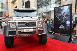 Premiera Jurassic World – Mercedes-urile arată atât de… dino-mic