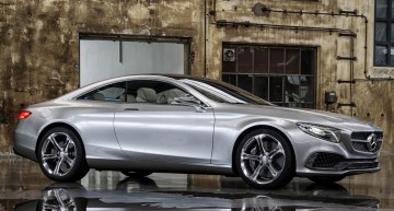 Mercedes-Benz S-Class Coupe sfidează legile fizicii într-un nou clip