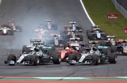 Austria F1: Rosberg obţine victoria