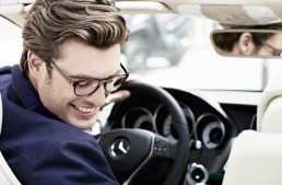 Viața se vede premium prin ochelarii Mercedes-Benz