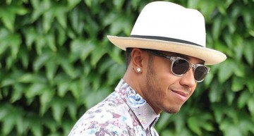 Hamilton se îmbracă aiurea și ratează finala Wimbledon