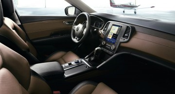 Mercedes-Benz ajută Renault să creeze interioare mai bune