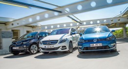Mercedes B-Class Electric Drive vs BMW i3 și VW e-Golf într-un duel marca Auto motor und Sport
