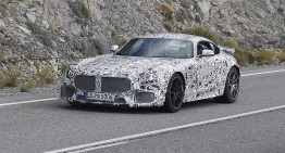 Mercedes-AMG GT3 în versiunea stradală a fost dezvăluit – noi fotografii spion