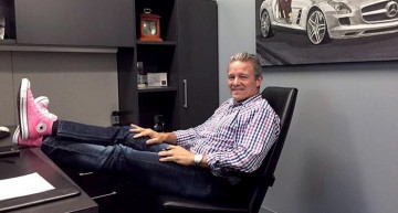 Bărbații adevărați poartă roz –CEO-ul de la Mercedes-Benz SUA se implică în lupta împotriva cancerului