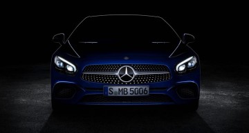 Noul Mercedes-Benz SL apare din senin, înaintea debutului său de la Los Angeles