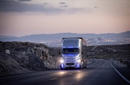 Daimler Trucks câștigă Trofeul European pentru Excelență 2015