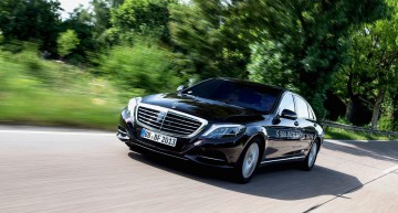 Mercedes-Benz lansează… elf-driving. Atât de aproape de self-driving!