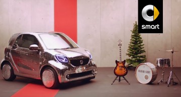 Fanii smart își pot crea propriul colind de Crăciun – Colindul smart