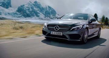 Păcatul vitezei – Mercedes-Benz C-Class Coupe își depășește limitele în reclame TV