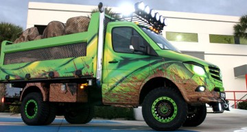 Simțul umorului și camuflaj milităresc – Mercedes-Benz Sprinter Extreme