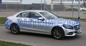 Mercedes C-Class facelift își face apariția în premieră