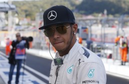 Hamilton: Un scandal la club îl poate costa participarea la MP Monaco