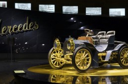 Foame de istorie – Monstrul de la muzeu aleargă după Mercedes-uri de legendă
