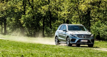 TEST Mercedes-Benz GLE 500 e. Plug-in Hybrid de lux