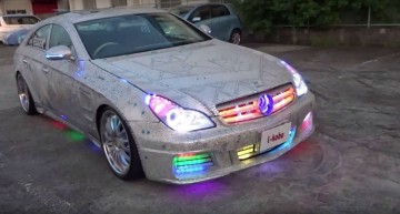 Discobolul – Un Mercedes CLS arată acum ca un club de noapte