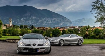 Donald Trump conduce un Mercedes-Benz SLR McLaren