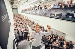 “Nu mai rezistam presiunii!” Nico Rosberg se retrage la 5 zile de la câștigarea titlului mondial