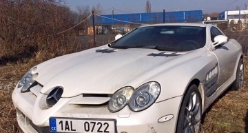 Dat uitării: McLaren-Mercedes SLR condamnat să rămână nemișcat