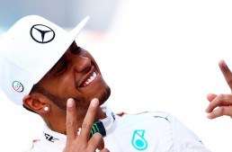 Lewis Hamilton este al 10-lea cel mai bine plătit sportiv de pe planetă