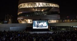 Cinematograf în aer liber la Muzeul Mercedes-Benz